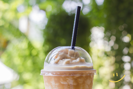 Papier, PLA i słomki PP: porównanie możliwości recyklingu dla kupujących